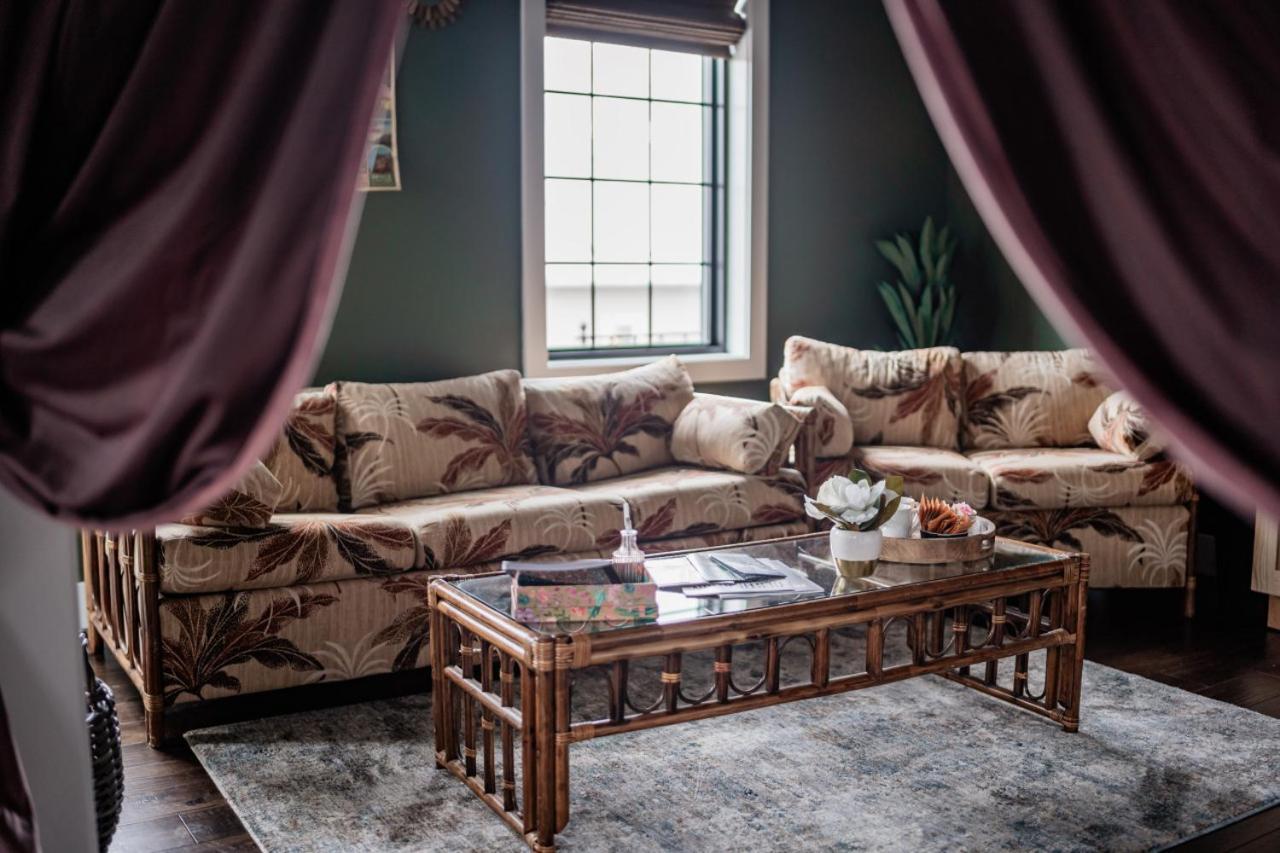 Perryville The Atrium - A Boutique Hotel - Suite 17 מראה חיצוני תמונה