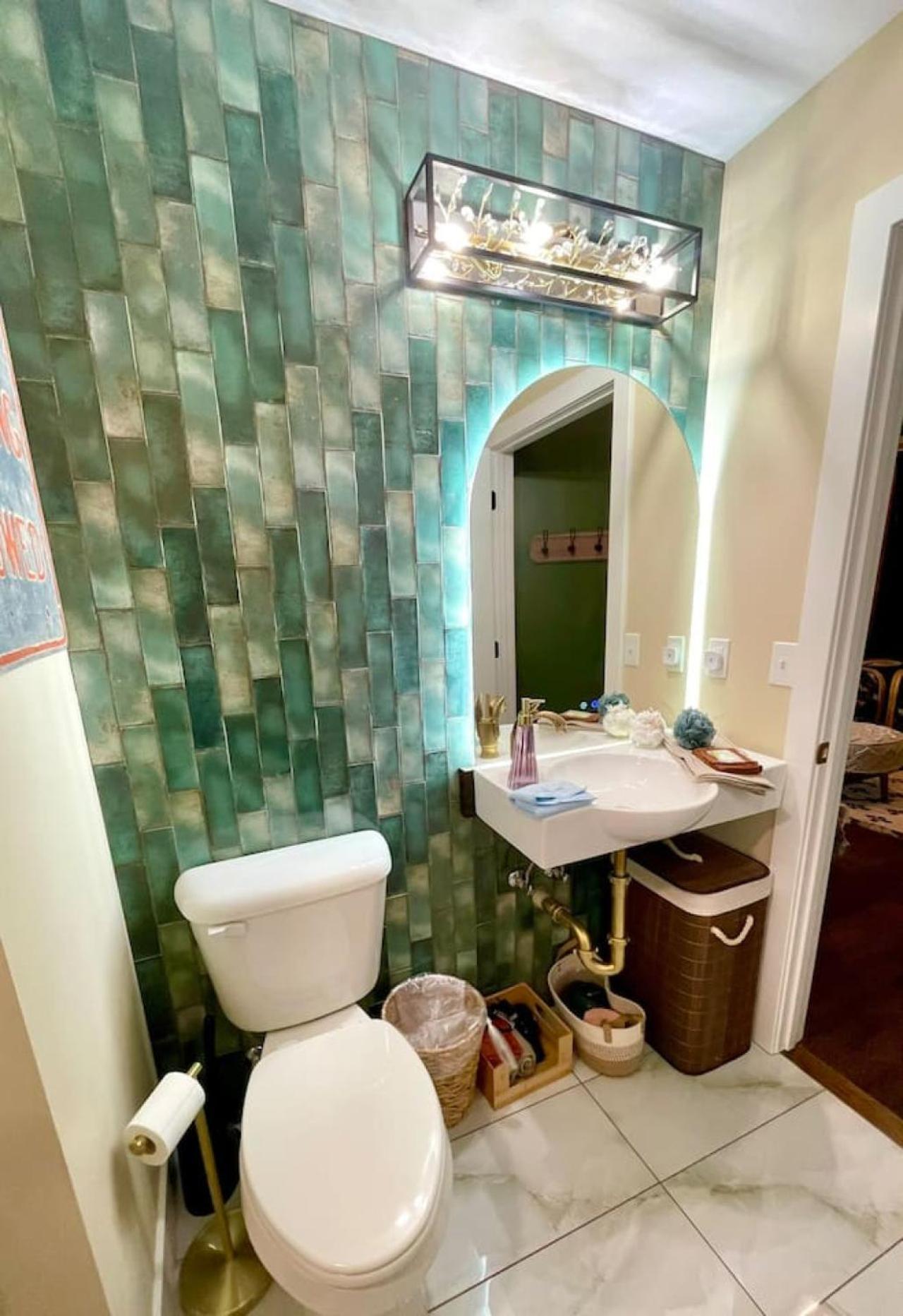Perryville The Atrium - A Boutique Hotel - Suite 17 מראה חיצוני תמונה